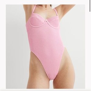 H&M High Leg Underwire Swimsuit